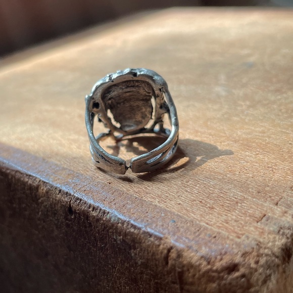 Medusa ring adjustable brass silver face boho layering statement chunky - Picture 5 of 8